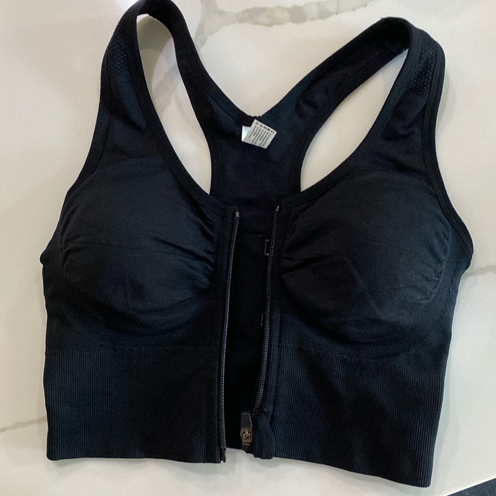 Black Sports Bra